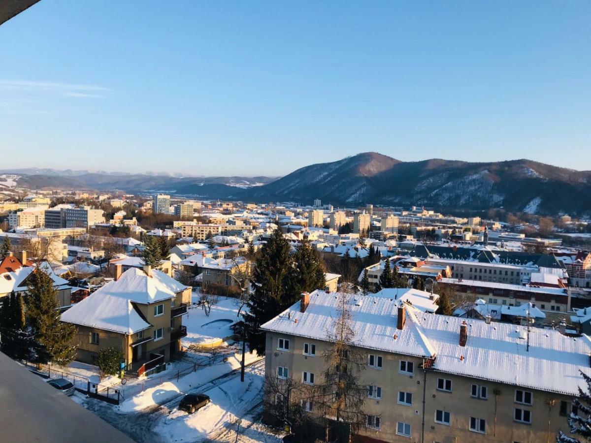 Bl Luxury Apartment, 24Hr Self Check-In, Free Private Garage Parking, Panoramic Views From Balcony, 5 Minute Walk To City Center Banská Bystrica Exterior foto